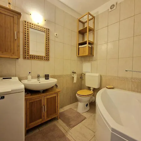 Clarissa Apartment